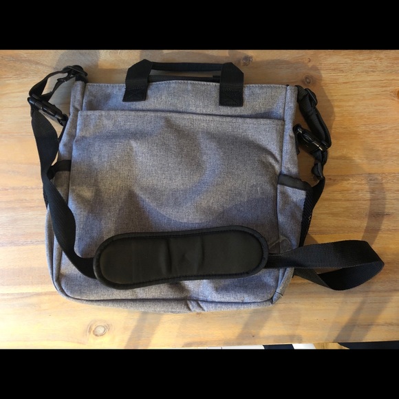Skip Hop Diaper Bag - Picture 3 of 8